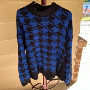 Nine West Blue Houndstooth Sweater